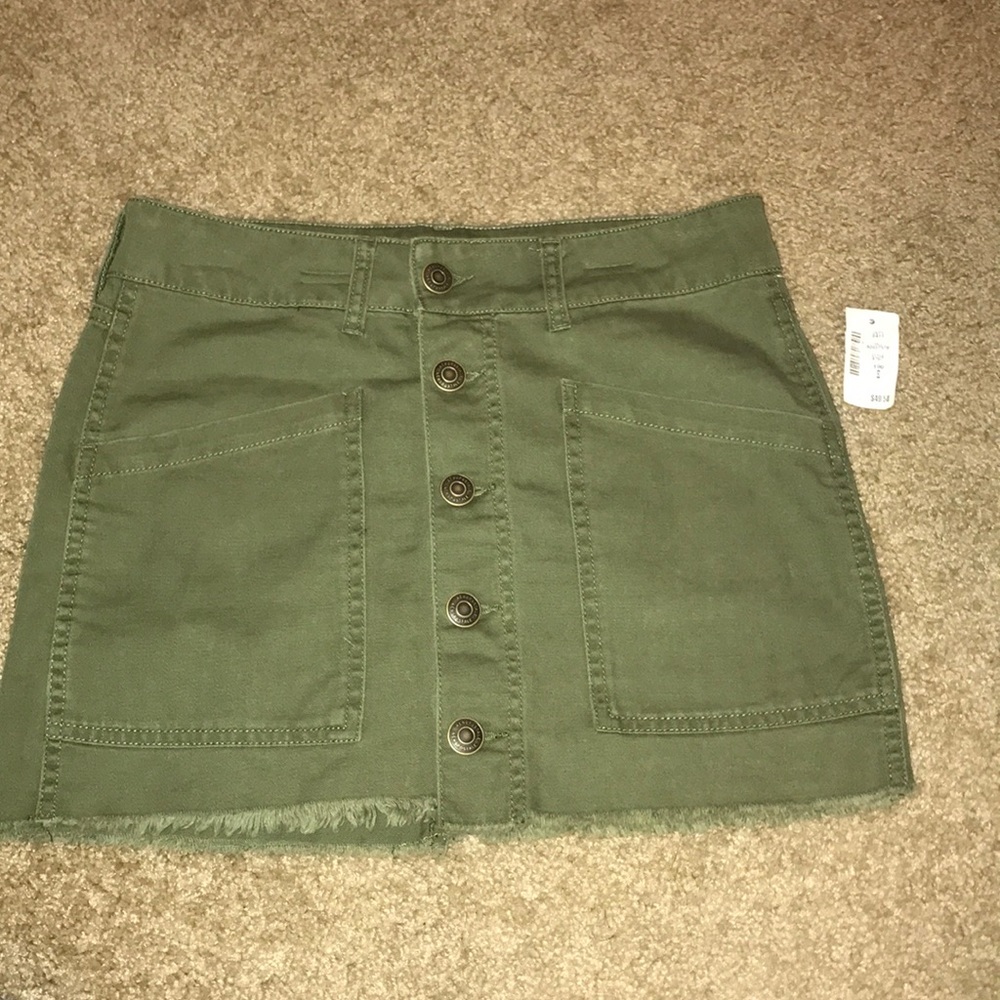 Green Aeropostale mini skirt